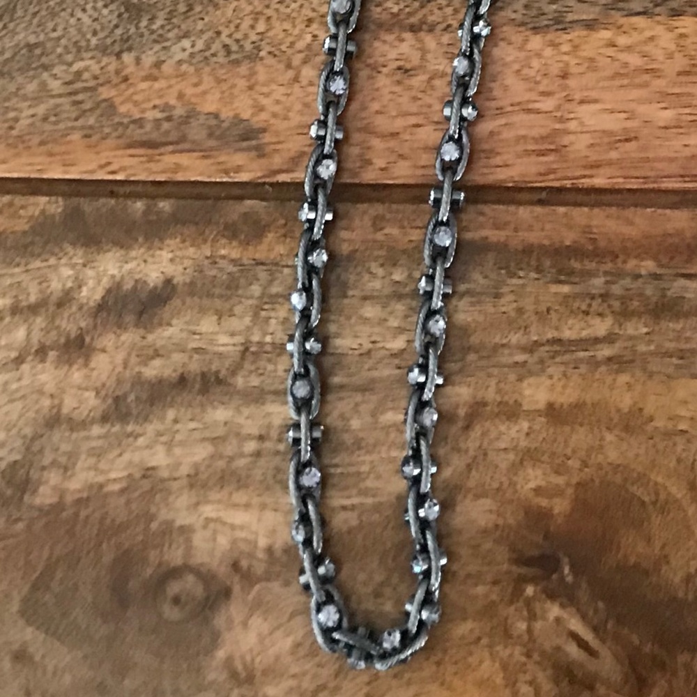 🎉 DONATING ON 3/11! LOFT Necklace